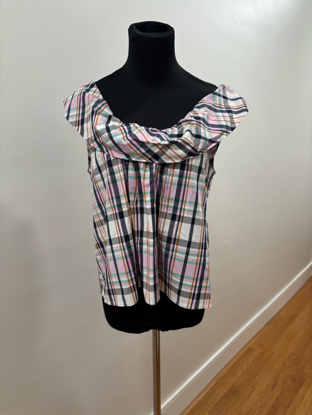 646. JCrew Women’s Pink Plaid Off-Shoulder Top. NWT!
